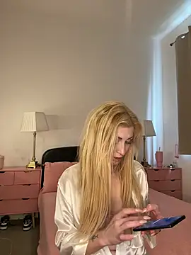 Snapshot of darkglitter26 chatting on 30, 6, 2026 darkglitter26 online show from 30, 6, 2026