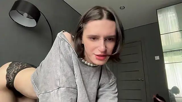 Snapshot of Niky_Long chatting on 31, 5, 2026 Niky Long online show from 31, 5, 2026