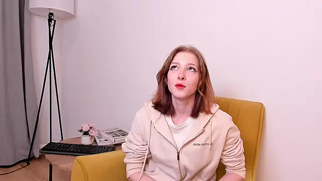 Snapshot of NikkiAntu chatting on 13, 4, 2026 NikkiAntu online show from 13, 4, 2026