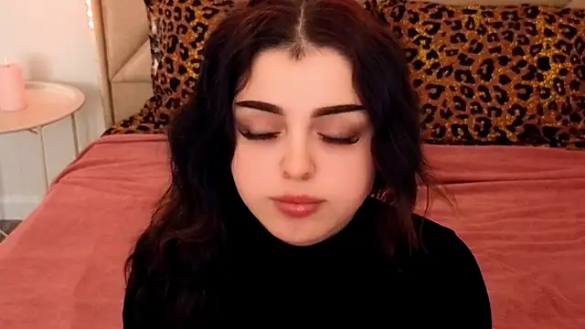 SinfulKittenn online show from 26, 4, 2026