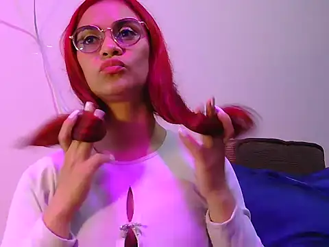 tinny emiily online show from 29, 4, 2026