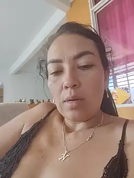 LuluDream online show from 11, 6, 2026