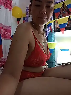 LuluDream online show from 20, 6, 2026