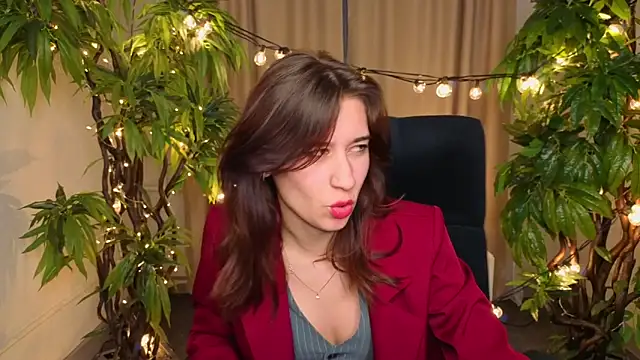 SuzanneJackson online show from 18, 4, 2026