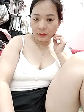 Snapshot of ManaMi-Amii chatting on 17, 5, 2026 ManaMi-Amii online show from 17, 5, 2026
