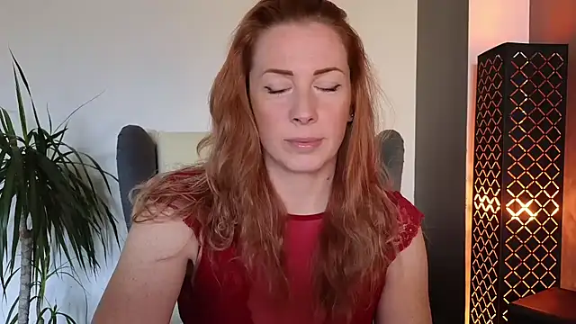 Sharon Red online show from 21, 10, 2025