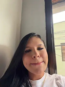 Snapshot of Elara_Luxe chatting on 1, 7, 2026 Elara Luxe online show from 1, 7, 2026