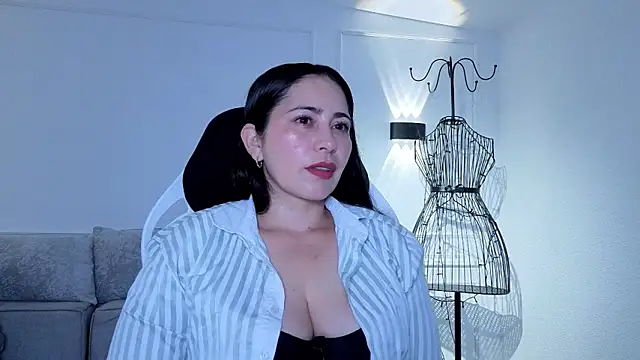 Snapshot of valeriavg chatting on 21, 5, 2026 valeriavg online show from 21, 5, 2026