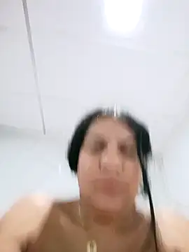 Valentinamorena online show from 13, 4, 2026