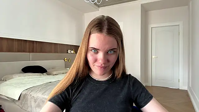 Snapshot of doana_bebriti chatting on 10, 6, 2026 doana bebriti online show from 10, 6, 2026