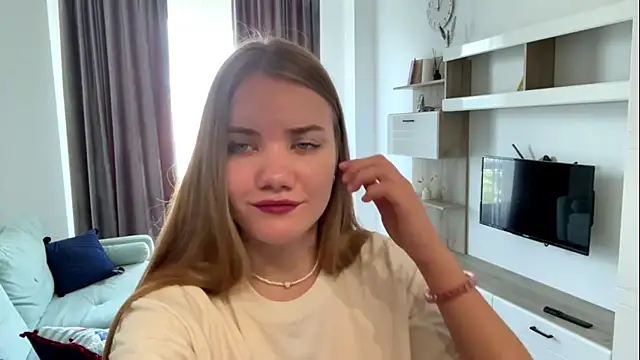 Snapshot of doana_bebriti chatting on 8, 7, 2026 doana bebriti online show from 8, 7, 2026