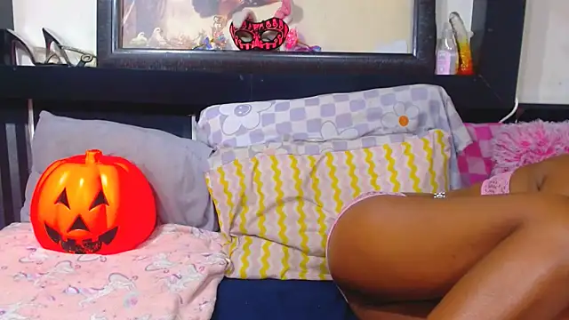 YoungBarbiexx online show from 11, 6, 2026