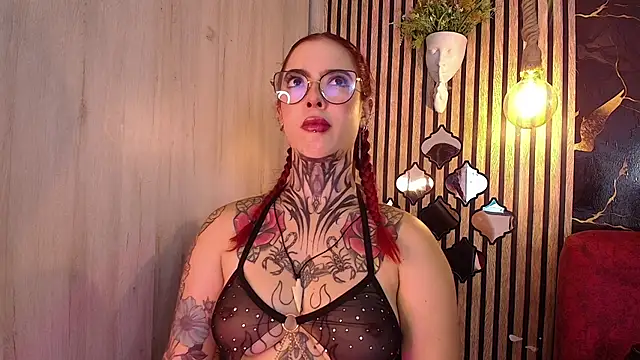 Snapshot of Atenea_Red chatting on 15, 6, 2026 Atenea Red online show from 15, 6, 2026