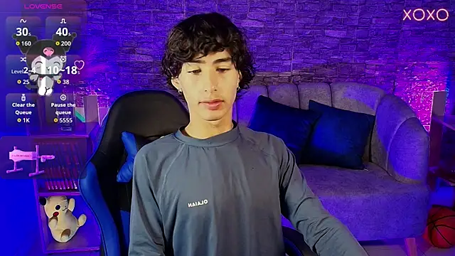 santi foxxx  online show from 21, 4, 2026