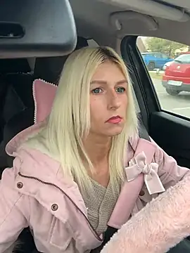 barbiplaymate online show from 10, 3, 2025