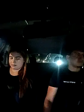 Snapshot of hot-daring chatting on 16, 4, 2026 hot-daring online show from 16, 4, 2026