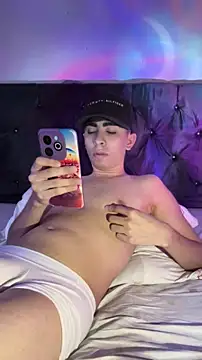 michaell twinkk online show from 27, 4, 2026