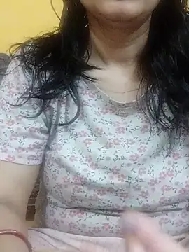 Snapshot of RUHIJNJ chatting on 14, 4, 2026 RUHIJNJ online show from 14, 4, 2026