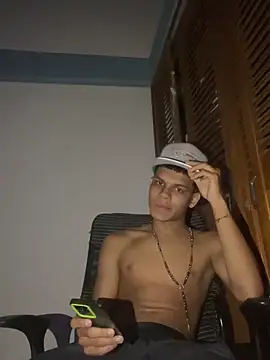 Snapshot of sam_smith20 chatting on 15, 4, 2026 sam smith20 online show from 15, 4, 2026