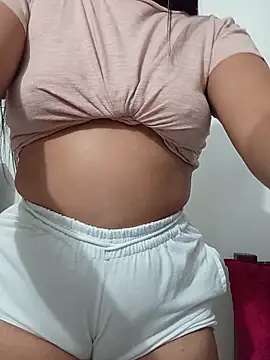 DaniellaGiraldo online show from 4, 6, 2026