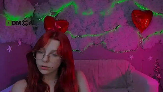 Snapshot of nymira chatting on 6, 7, 2026 nymira online show from 6, 7, 2026