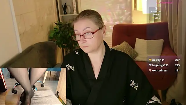 Alexandra Kind online show from 1, 7, 2026