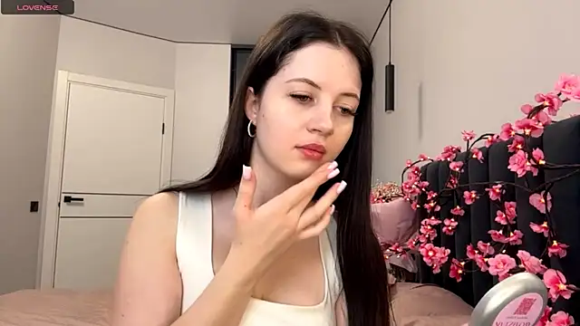 Rose Retslav online show from 20, 4, 2026