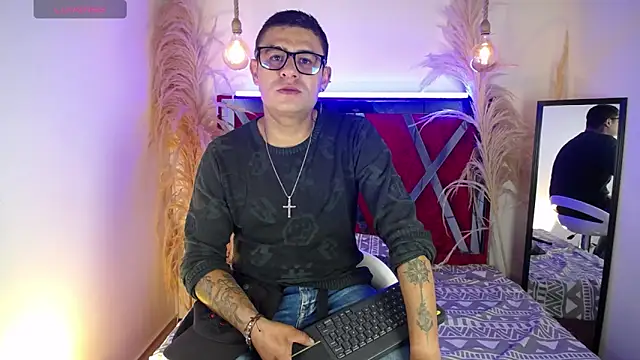 Snapshot of Nickk_21_ chatting on 9, 5, 2026 Nickk 21 online show from 9, 5, 2026