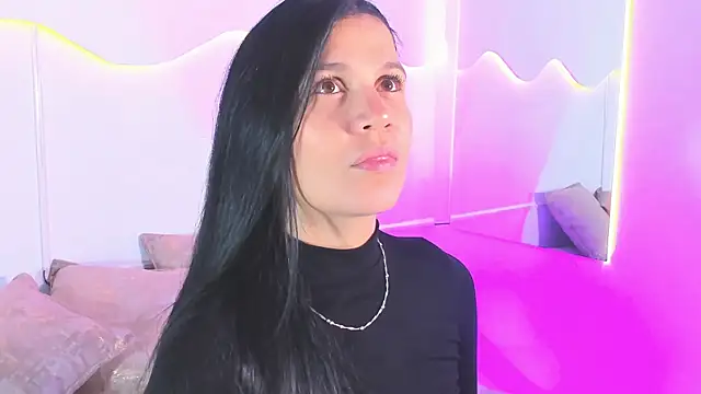 Snapshot of MiaMalcova__ chatting on 4, 5, 2026 MiaMalcova online show from 4, 5, 2026