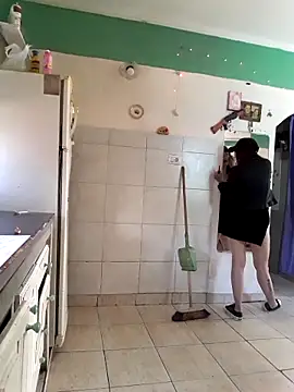 SOLyLunita2232nuevo online show from 18, 4, 2026