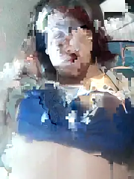 Snapshot of SOLyLunita2232nuevo chatting on 5, 5, 2026 SOLyLunita2232nuevo online show from 5, 5, 2026