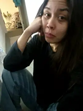 Ariana2001 online show from 19, 4, 2026