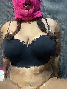 peacheypink online show from 10, 5, 2026