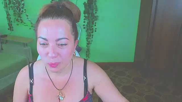 Snapshot of Zoe_Zephyr chatting on 25, 6, 2026 Zoe Zephyr online show from 25, 6, 2026