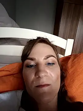 AnnieNet online show from 17, 6, 2026