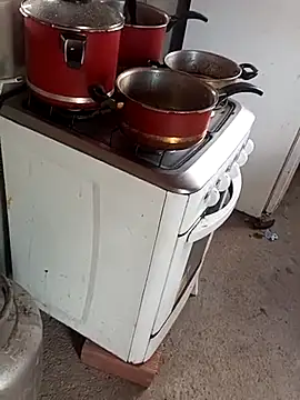  - - putinha - - online show from 18, 4, 2026