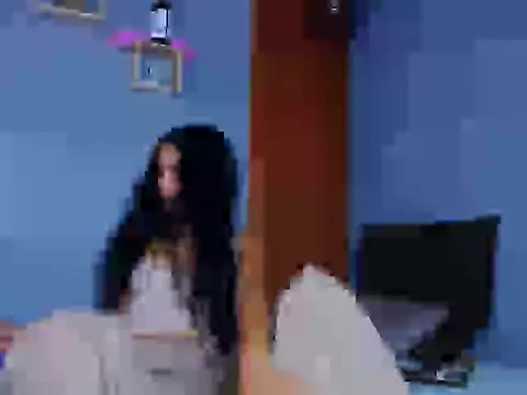 Snapshot of noraima_ chatting on 15, 4, 2026 noraima online show from 15, 4, 2026