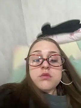 Shannon Van online show from 21, 4, 2026