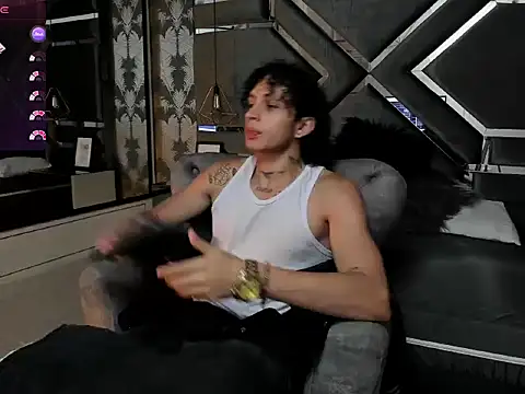 JayTaylorr online show from 25, 4, 2026