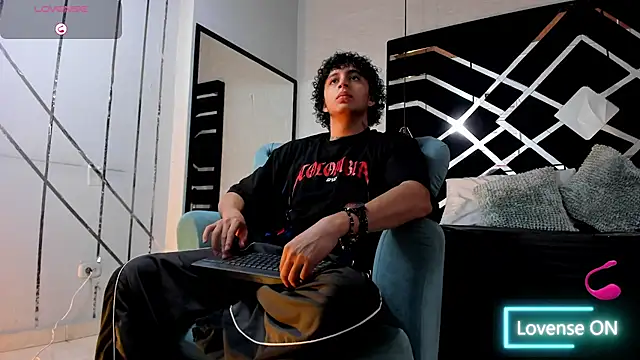 JayTaylorr online show from 3, 7, 2026