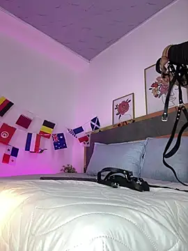 Snapshot of Jenifer_Lux chatting on 6, 7, 2026 Jenifer Lux online show from 6, 7, 2026