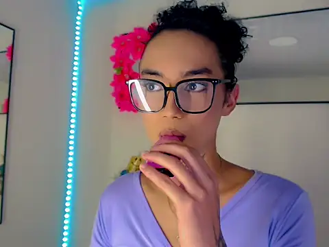 Snapshot of Darianna_A chatting on 17, 4, 2026 Darianna A online show from 17, 4, 2026