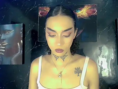 Snapshot of Darianna_A chatting on 3, 6, 2026 Darianna A online show from 3, 6, 2026