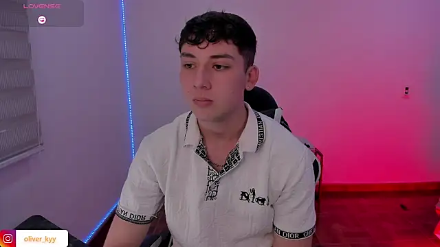 OLIVER K online show from 13, 5, 2026