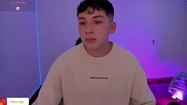 OLIVER K online show from 25, 5, 2026