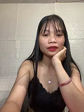 -Lucie-e online show from 17, 4, 2026