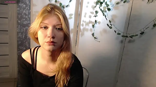 Lina Wi online show from 25, 4, 2026