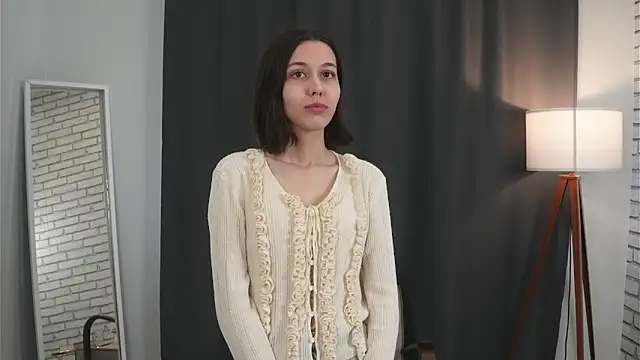 TamikoKolber online show from 17, 4, 2026