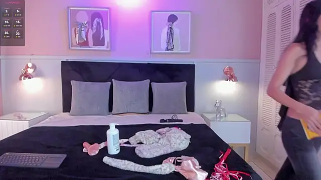 kata petite online show from 3, 7, 2026