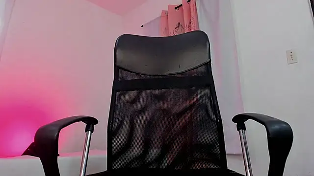 alessandroferrer online show from 20, 5, 2026